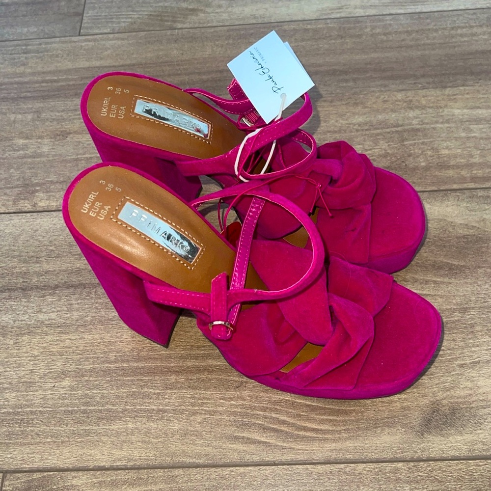 NWT Pink Velvet Platform Heels